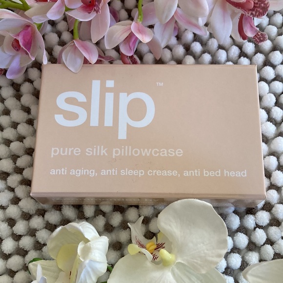 Slip Pure Silk Pillowcase - Picture 9 of 9